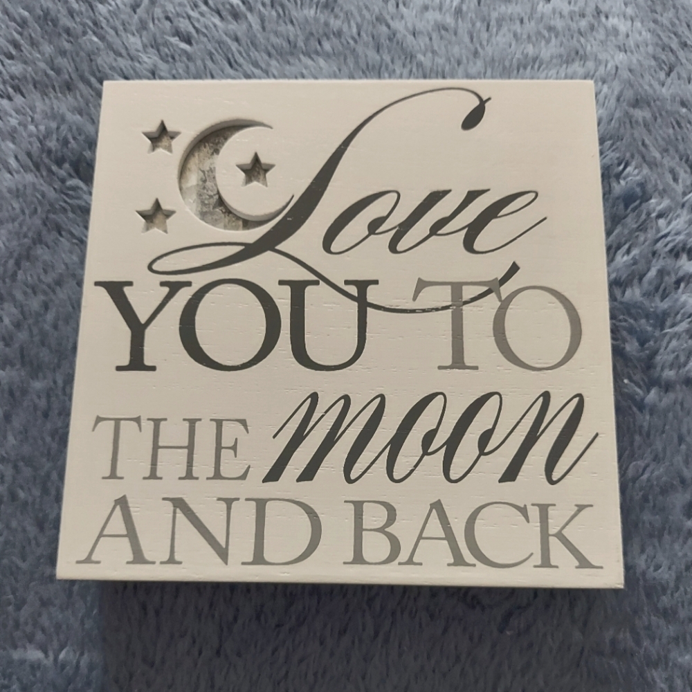 LOVE YOU TO THE MOON AND BACK 9" BY 9" WOODEN SIGN